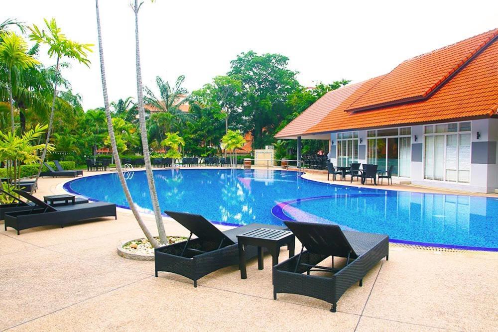 View Talay Villas, Luxury Private Pool Villa, 500M From Jomtien Beach - 37 Exteriör bild